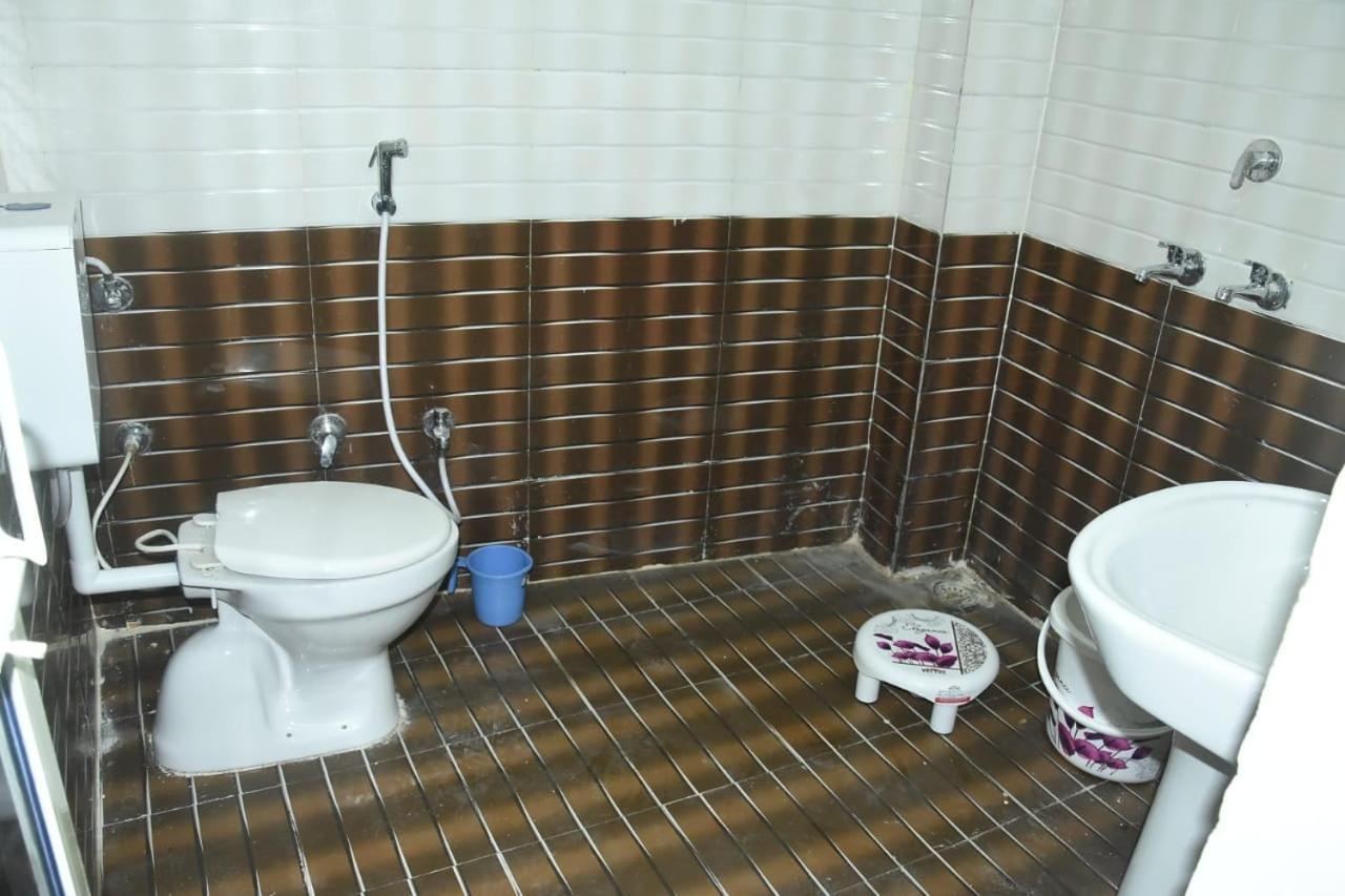 Hotel Shivanjali Palace ウッジャイン エクステリア 写真